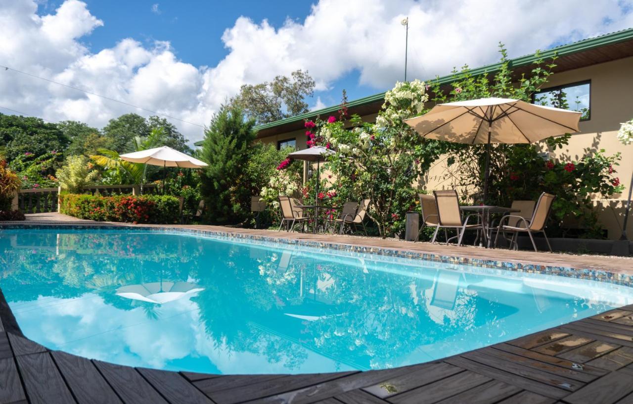 Hotel Margarita And Tour Operator Drakes Bay Екстериор снимка