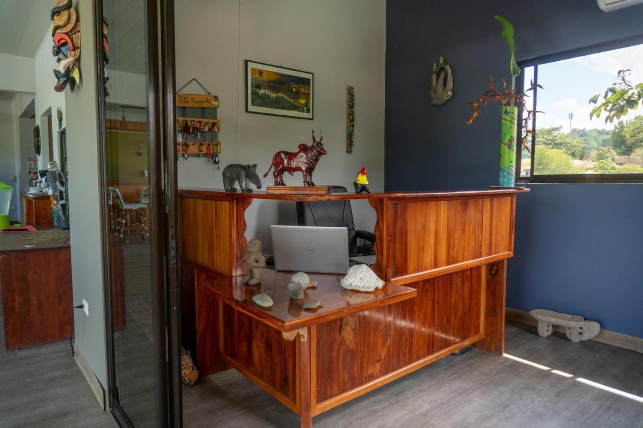 Hotel Margarita And Tour Operator Drakes Bay Екстериор снимка
