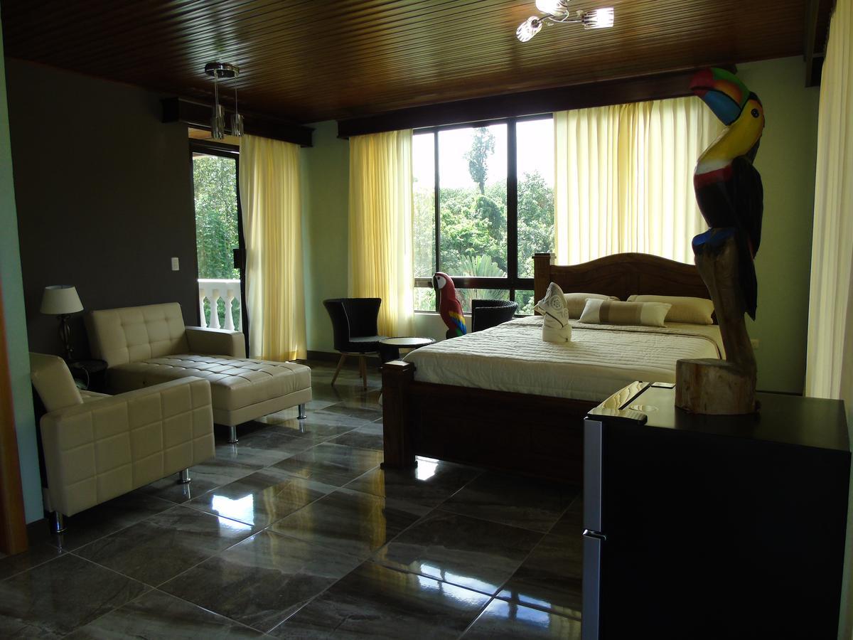Hotel Margarita And Tour Operator Drakes Bay Екстериор снимка