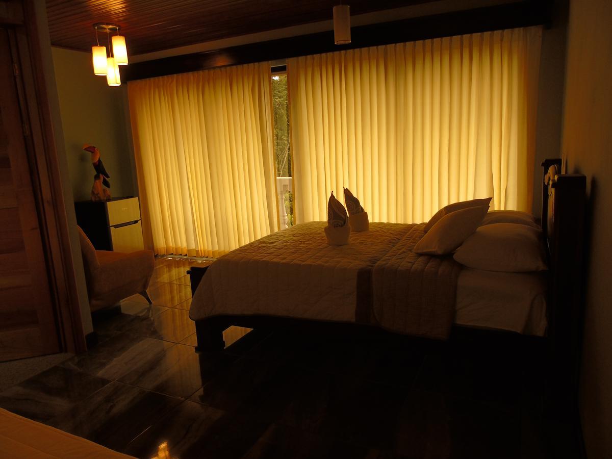 Hotel Margarita And Tour Operator Drakes Bay Екстериор снимка